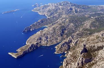 Calanques, Marseille, France © Etienne Pierart